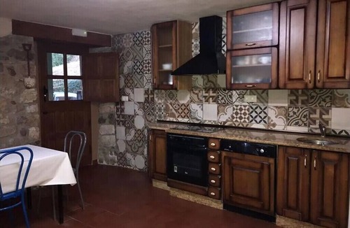 Triongo Cottage | Vivienda Vacacional Naguar Para 4 Personas en Triongo, Cangas de Onís