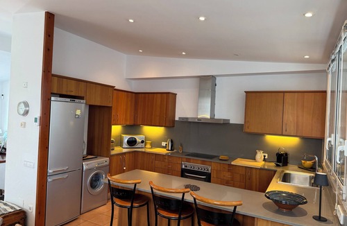 Portlligat Apartment | Waterfront apartment