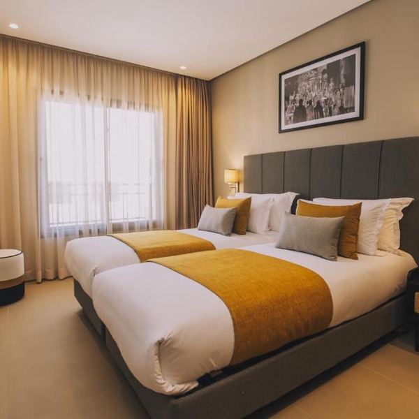 Dally Apart Hotel