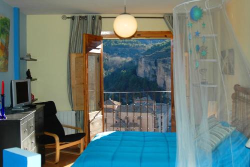 2 Balcones a la Hoz in Cuenca