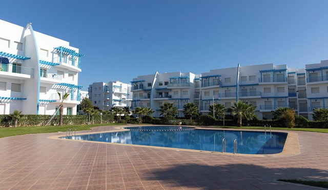 2 bedroom apartment CaboNegro TetouanAirport 3 Pools Wifi Security H24