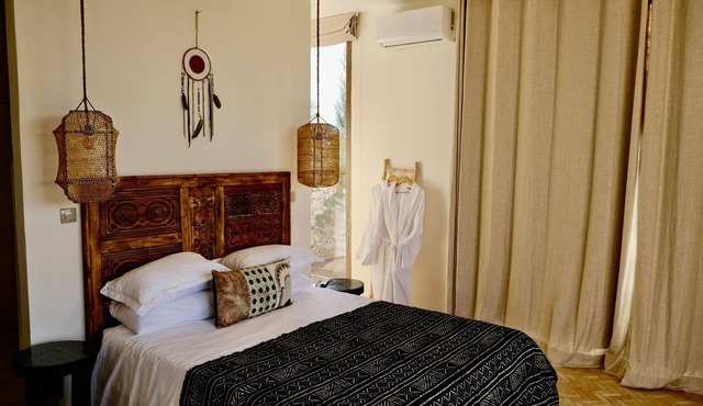 3-bedroom Beldi villa and pool in between Ghazoua and Sidi Kaouki with WiFi, AC.