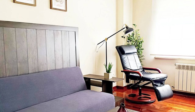 A home on the banks of the Miño River, ideal for families and groups of friends. in Lugo
