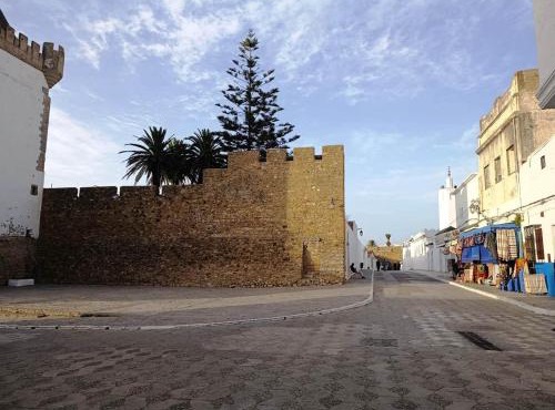 Al Medina Asilah AhibbaK