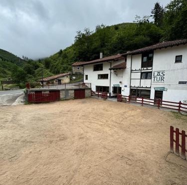 ALBERGUE DE LASTUR in Deba