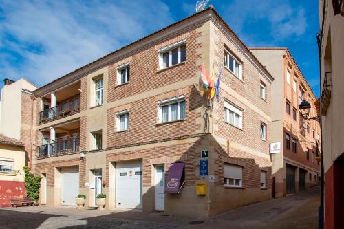 ALBERGUE EL CANTARO - Solo Peregrino con Credencial in Navarrete