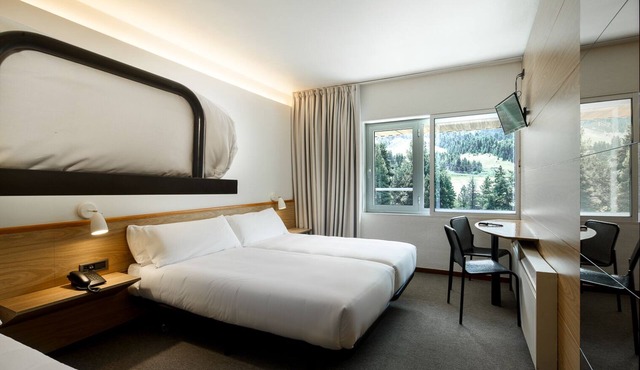 Alp Hotel Masella in Alp