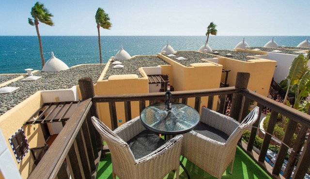 Altamar 53 balcony sea views By CanariasGetaway in San Bartolomé de Tirajana