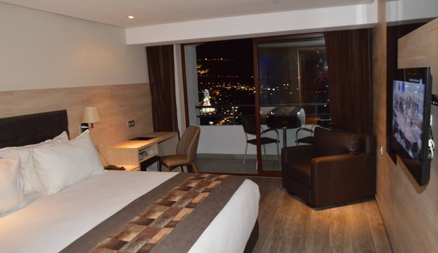 Anezi Tower Hotel