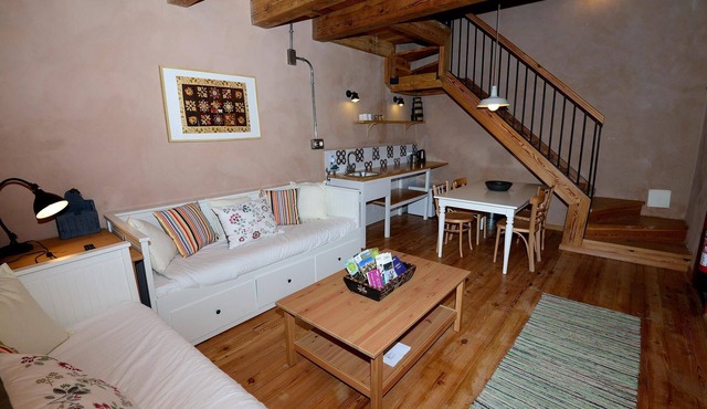 Apartamento Biosostenible Jardín del Río Cuervo Smoking/pet duplex in Vega del Codorno