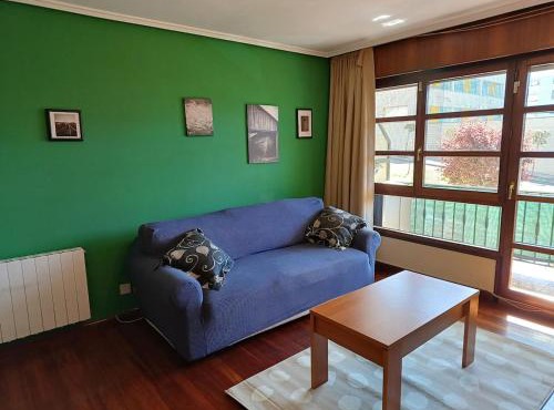 Apartamento completo a 7 minutos de la playa con parking in Castro-Urdiales