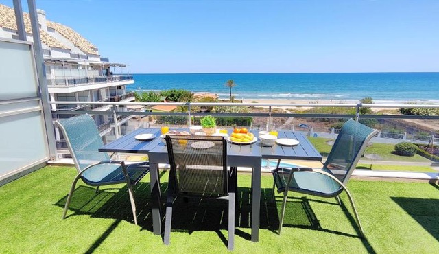 Apartamento Jardines de Deveses by DENIA COSTA in Denia