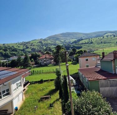 APARTAMENTO SUJARRERA in Villacarriedo