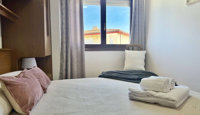 Apartamentos Centrico - El Puentuco 31001 in Loredo