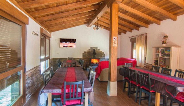 Apartamentos Rurales El Prado in Pinofranqueado