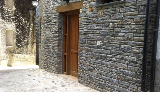 Apartment Cal Bartomeu for 2 people in Llavorsi Catalan Pyrenees in Llavorsí
