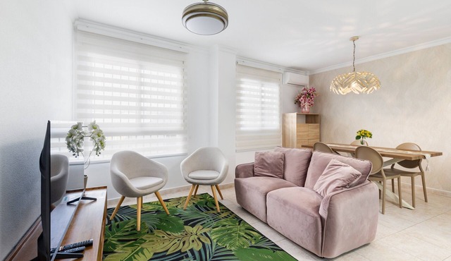 Apartment 'El Corazon De Aguilas' with Wi-Fi and Air Conditioning in Águilas