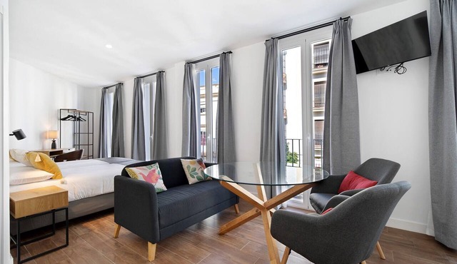 Apartment 'Casa Milano 1' with Balcony, Wi-Fi and Air Conditioning in Jerez de la Frontera