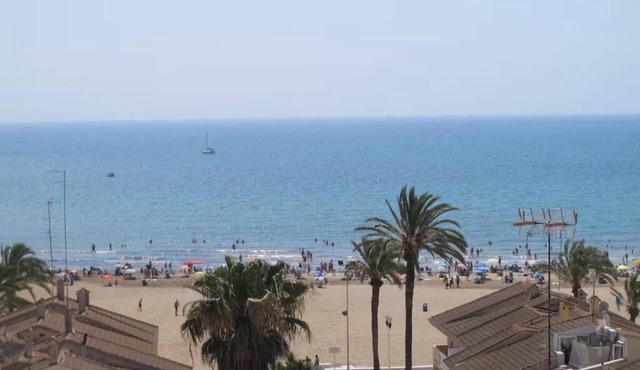 Apartment very seafront beachfront Pobla Farnals beach in La Pobla de Farnals