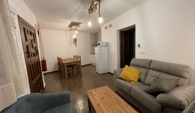 Apartment number 4 Suite with Jacuzzi - 1 bedroom in Hervás