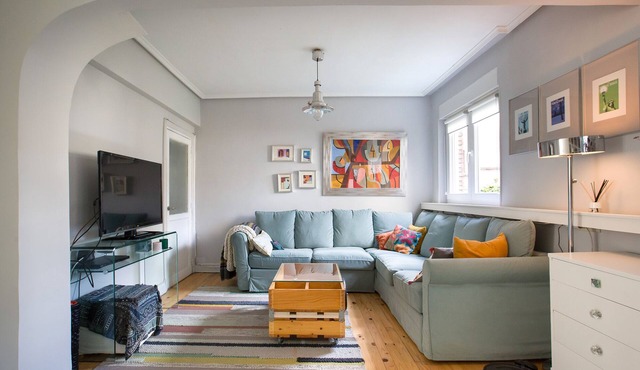 Apartment renovated in 2025 next to the sea and surrounded by gardens - Getxo, Bilbao in Areeta / Las Arenas