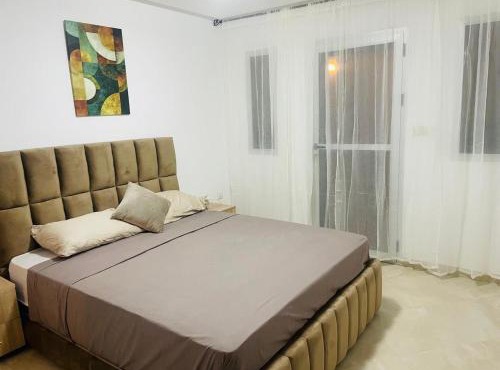 Appartement climatisé avec garage et ascenseur WIFI in Oujda