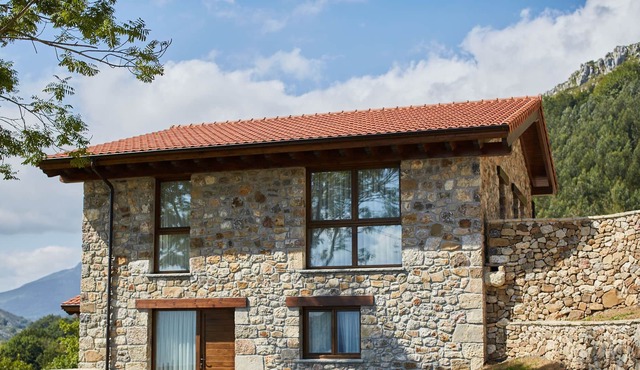 Appealing Holiday Home in Parres-Asturias with Garden in Parres-Asturias
