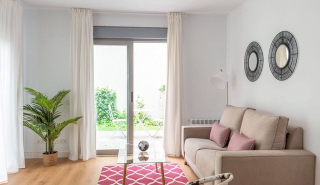 Arturo Soria - 1 Bedroom duplex with garden in Madrid