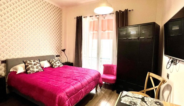 AZUR CITY HOTEL in Nice
