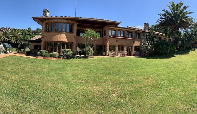 Basque Vintage Palace in mungia