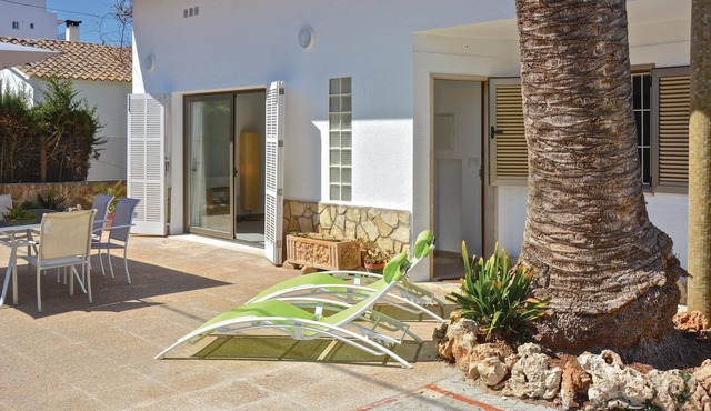 Beach front home in Palma de Mallorca with WiFi in Palma de Mallorca