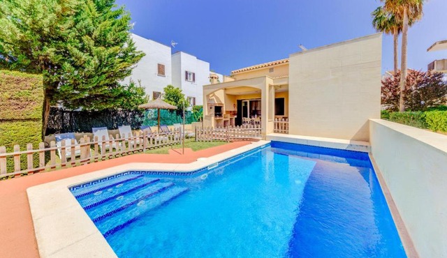 Beach Villa Pinaret in Port de Pollença