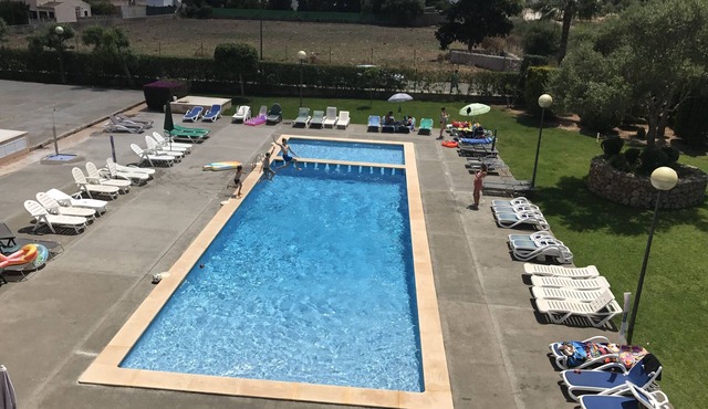 beautifully positioned south facing on secure well kept complex and gardens in Cala Bona