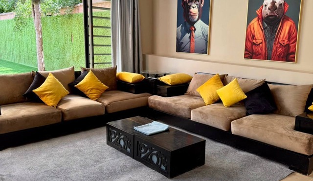 Best 2Bd Room Villa in Al Maaden