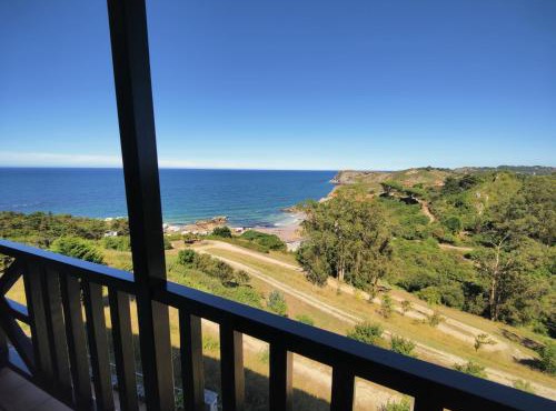 Bonito dúplex con vistas al mar in Comillas