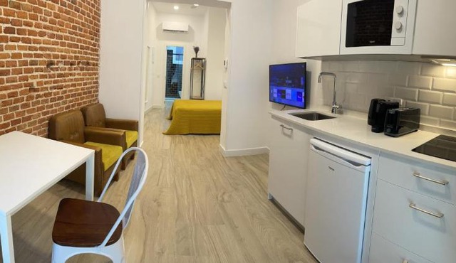 Brand NEW Studio Centro, Atocha - Museums in Madrid