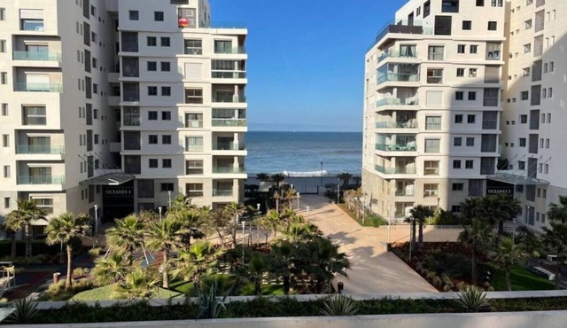 Brand new, Stylish & Well located Apartment in Casa-Marina