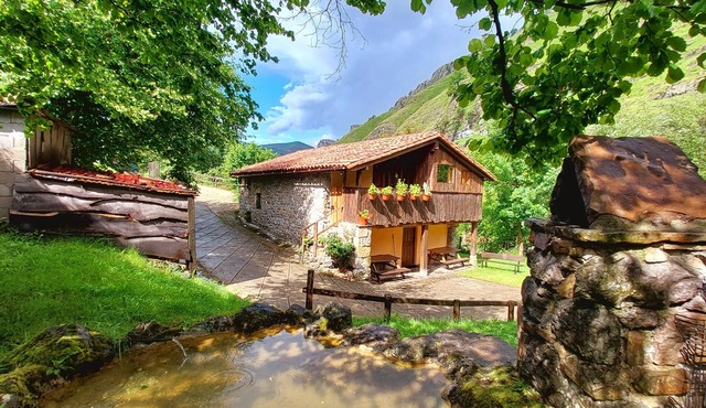 Cabaña Pasiega LA Hirriria in San Roque de Riomiera