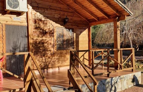 Cabañas El Nogueral in Gontar