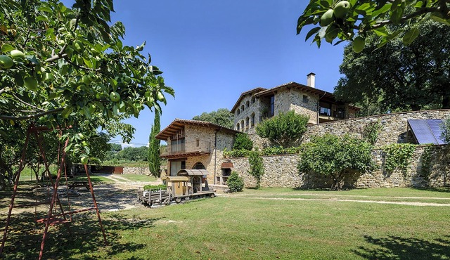 CABIN in the Garrotxa Volcanic Zone Natural Park. NATURE 100% !! in Les Planes d'Hostoles