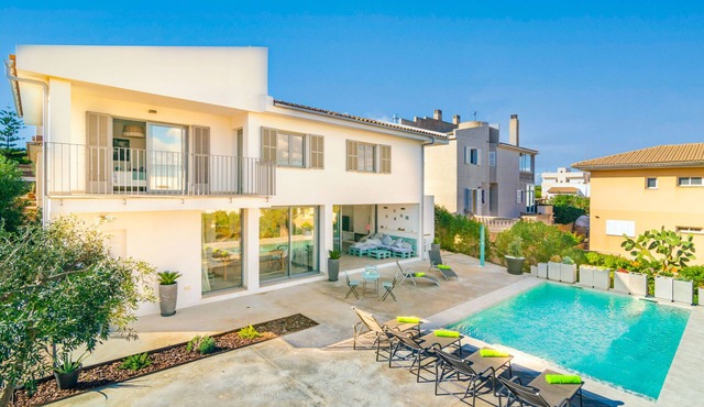 CASA DEL MAR - Villa with sea views and private pool close to the beach - Free Wi-Fi in Santa Margalida