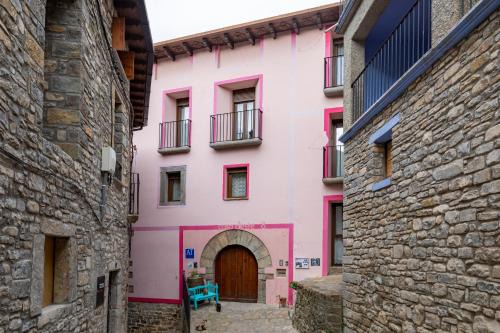 Casa Dieste Apartamentos Turísticos en Boltaña in Boltaña