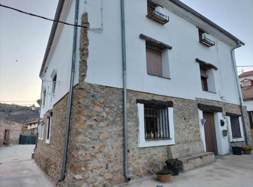 Casa entera rustica in Ciria