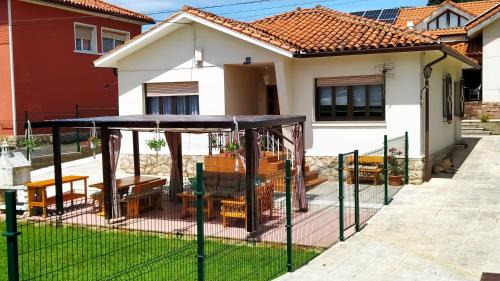 Casa la Juncara in Guarnizo