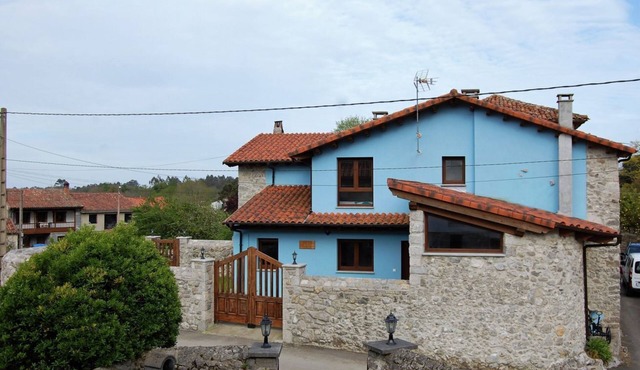 Casa Para 12 Personas EN Llanes in Posada de Llanes
