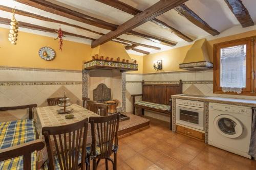 Casa Rural Abuelo Luis in Báguena