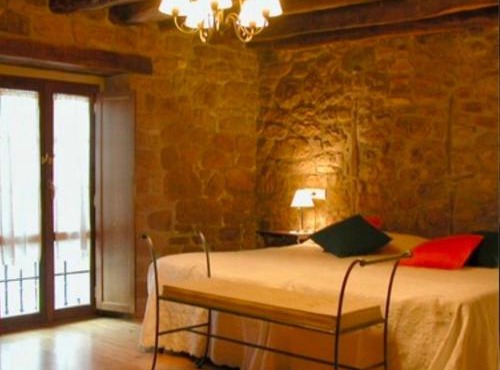 Casa rural Ballenea in Errazu