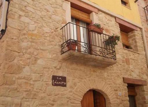 Casa Rural Ca Lazaro in Bot