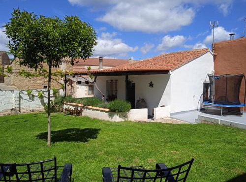Casa Rural Cariño in Armañanzas