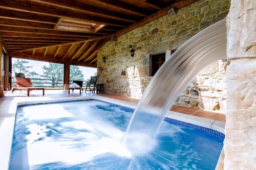 Casas Rurales La Cuplia in Pedroso